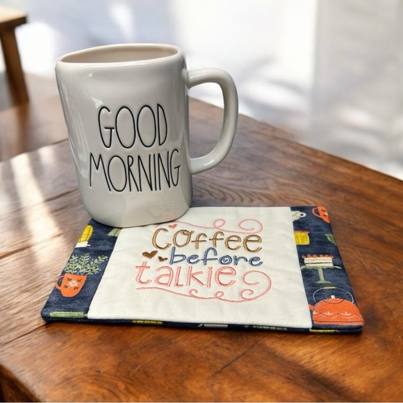 Choose a Mug Rug Match a Mug pick any one mug rug and any one mug from closet - Picture 10 of 15